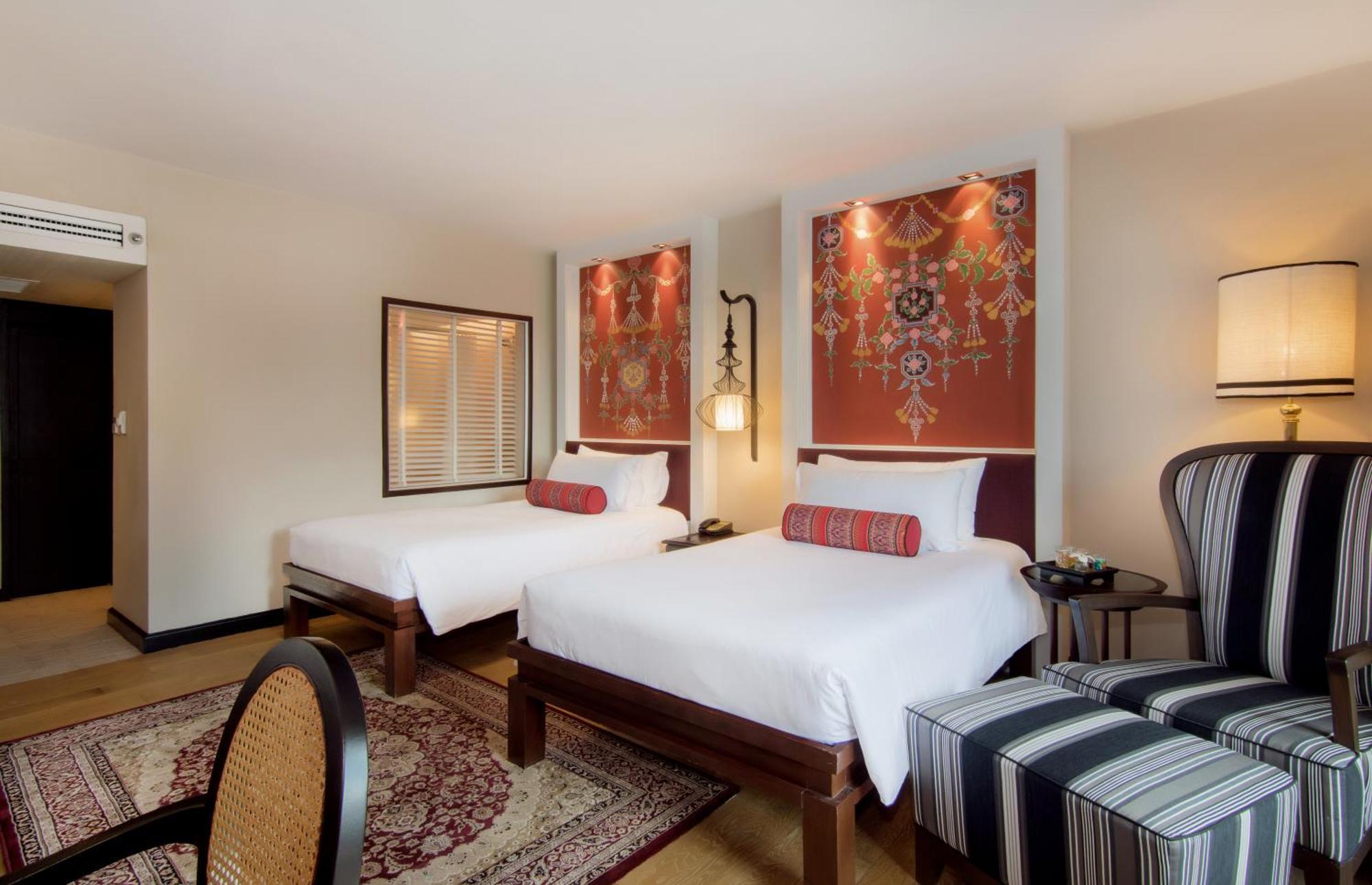 Siam Bayshore Resort Pattaya Exterior photo Deluxe Room