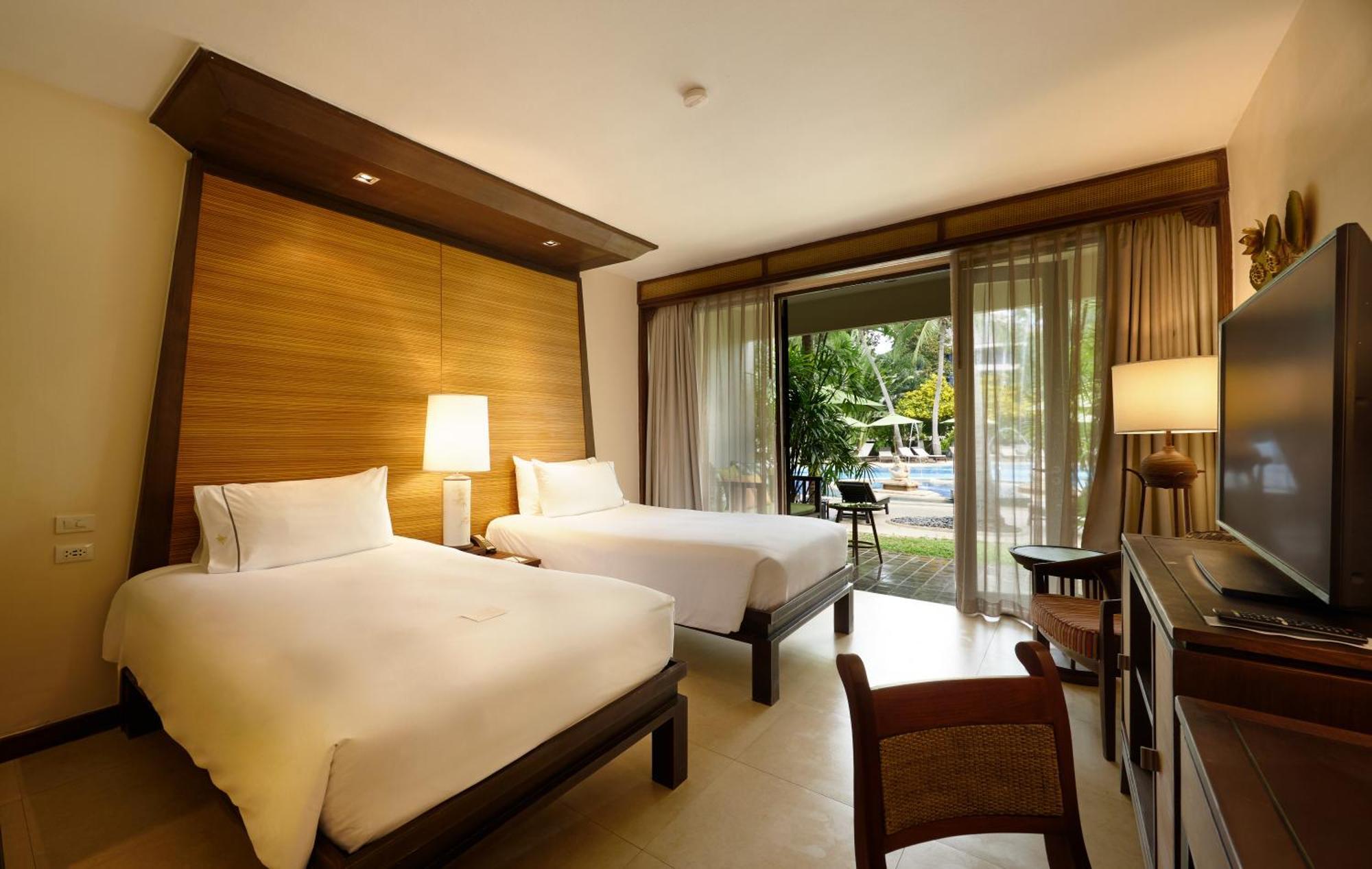 Siam Bayshore Resort Pattaya Exterior photo