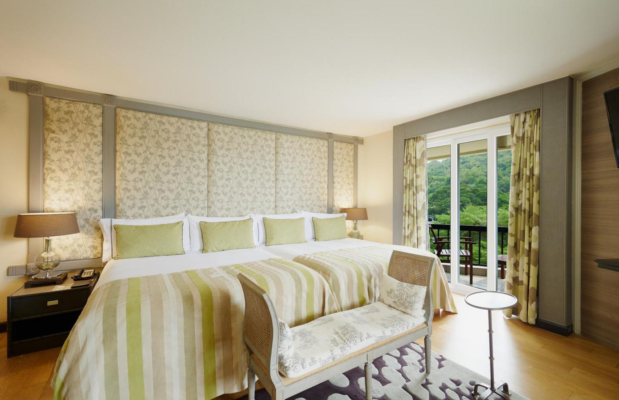 Siam Bayshore Resort Pattaya Exterior photo